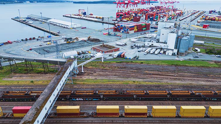 C.H. Robinson intermodal and U.S. ports freight market update